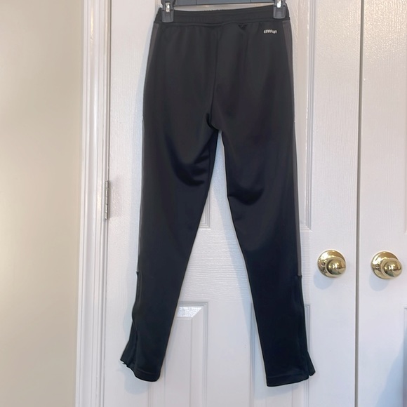 Adidas Boys Size 11-12 Year Old Black Jogger Pants - Picture 3 of 6